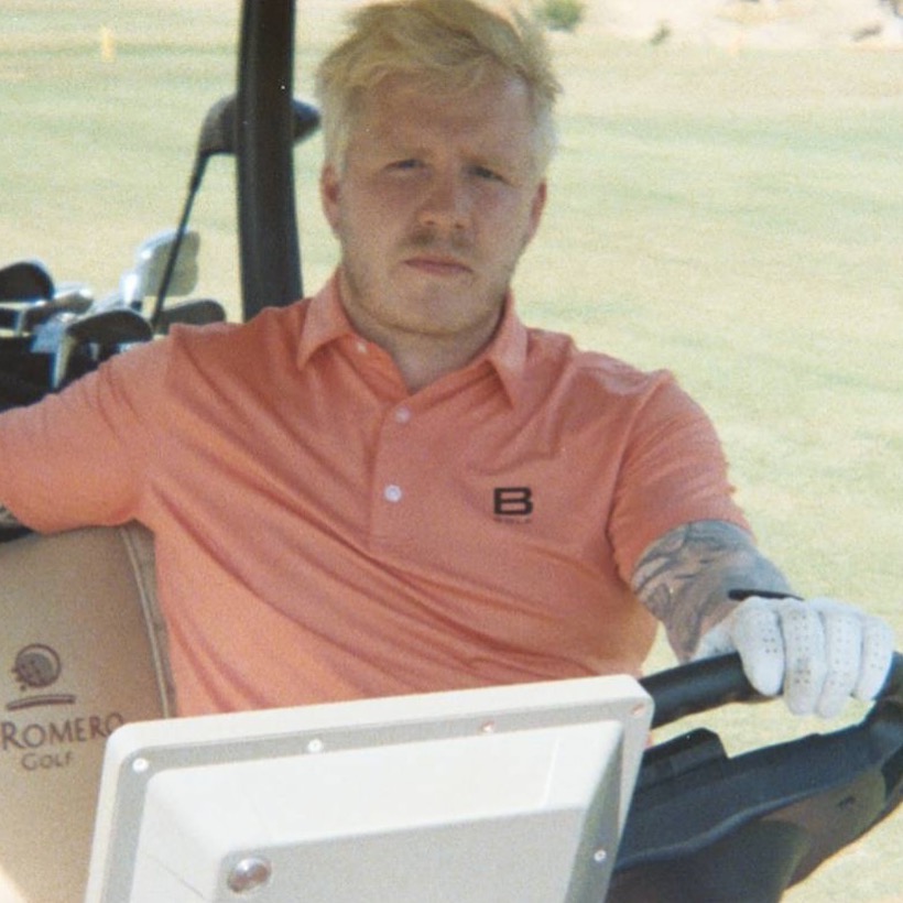 Stymmi, sem rekur Brutta Golf